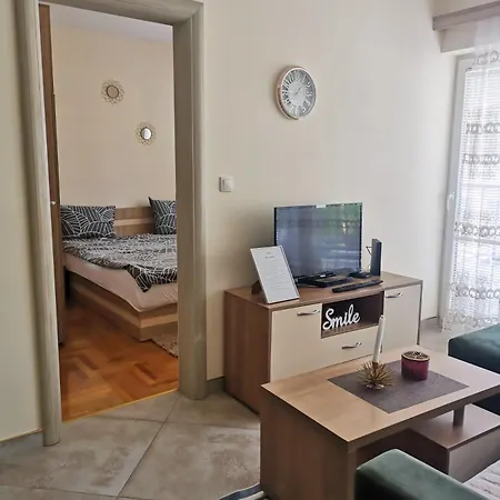 Apartment Aurora I&n *