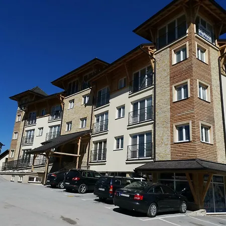 Aurora I&n Apartment