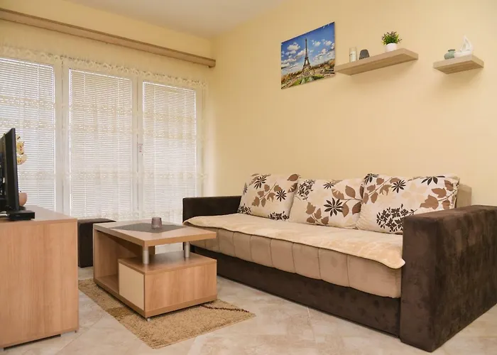 Aurora I&n Apartamento *